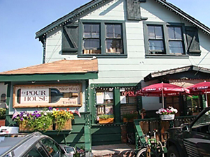 the pour house wine shop truckee image